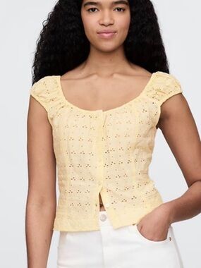 NWT Gap Butter Yellow Cap Sleeve Eyelets Blouse Dainty Romantic Tall Size L